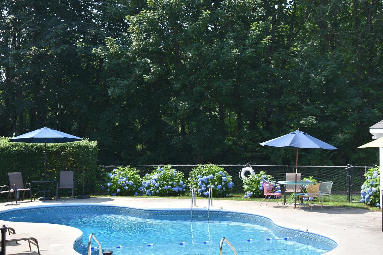 Hathaways Guest Cottages Charlestown Exterior photo