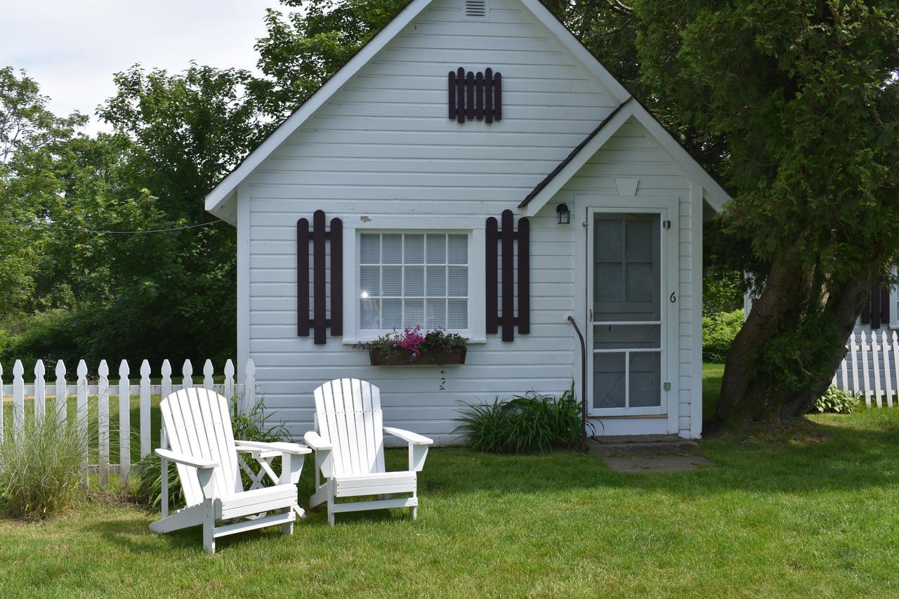 Hathaways Guest Cottages Charlestown Exterior photo